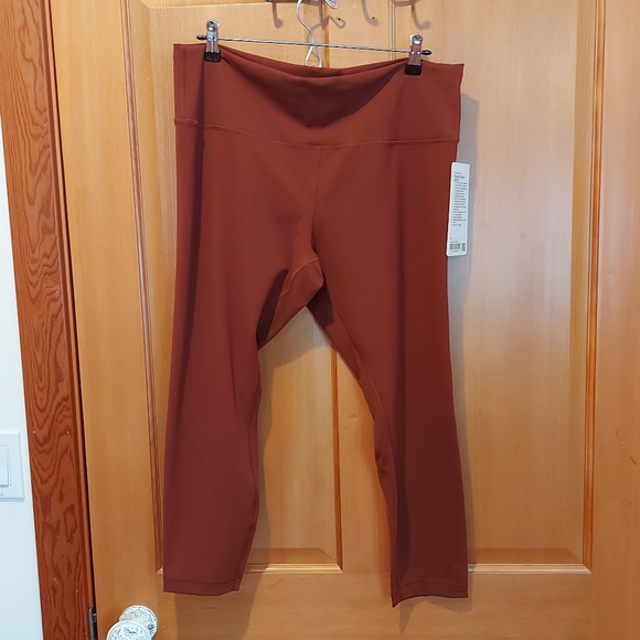 NWT lululemon Wunder Train HR Tight 25" - Picture 5 of 10